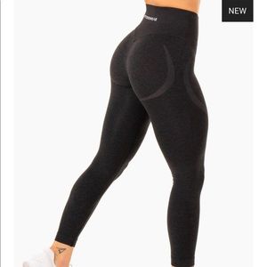 RYDERWEAR - SCULPT SEAMLESS LEGGINGS (M) - BLACK MARL